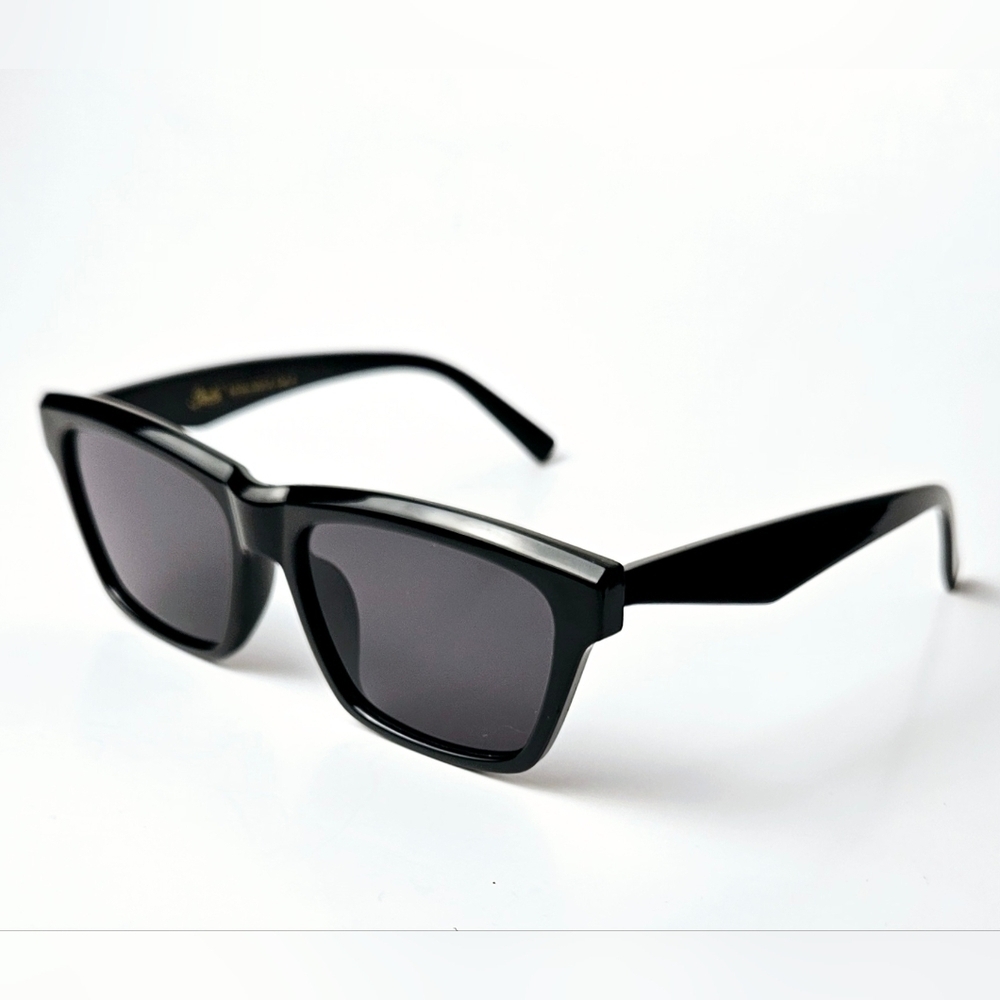 Giselle Black Rectangular Sunglasses Sleek Minimalist Frame - Picture 6 of 10